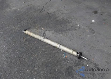 1996 Ford Explorer z USA, uszkodzony, nr VIN 1FMDU32X2TZA27424